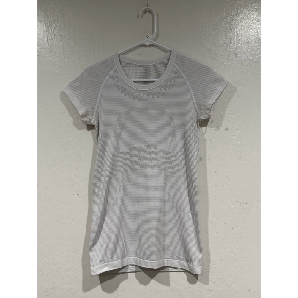Lululemon Swiftly Tech Short Sleeve 2.0 White Running Training Shirt Size 6 - Picture 2 of 6